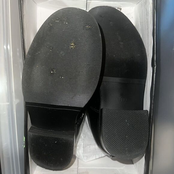 Boys dress shoe size 11 - Picture 3 of 3